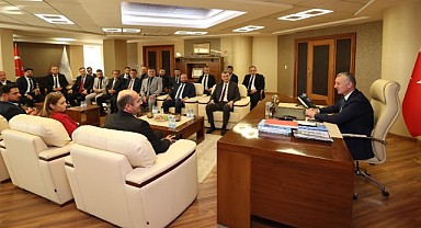 Büyükakın, AK Partili yöneticileri makamında ağırladı