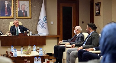 Büyükakın, DSP yönetimini makamında ağırladı