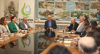 Çiftçi, birim müdürleriyle buluştu