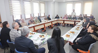 Çiftçi, velilerle bir araya geldi