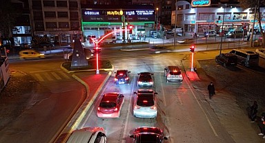 Kavşaklar, daha güvenli hale getiriliyor