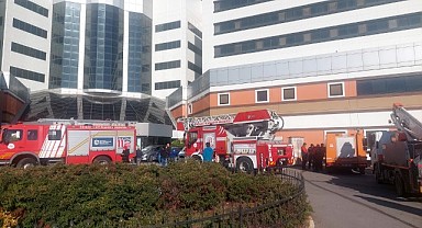 KOÜ’de korkutan yangın! Kısa sürede söndürüldü