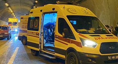 TEM’de feci kaza! 14 kişi yaralandı