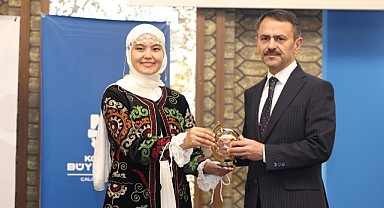 Vali Aktaş, uluslararası öğrencilerle bir araya geldi