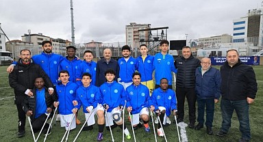 Ampute Futbol Takımı başarıya doymuyor