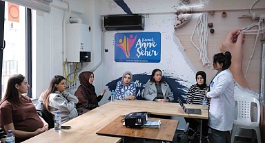 Anne adaylarına ücretsiz seminer düzelendi