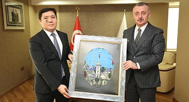 Büyükakın, Abdunazarov makamında ağırladı