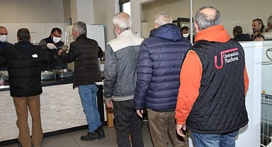 Büyükşehir kimseyi aç ve açıkta bırakmıyor!