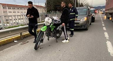İki motosiklet çarpıştı! Sürücüler yaralandı