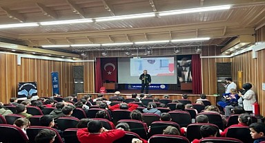 Öğrencilere afet eğitimi verildi