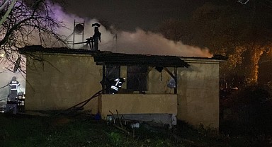 Sobadan çıkan yangın evi kül etti!