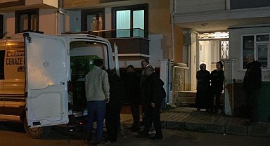 85 yaşındaki adam evinde ölü bulundu