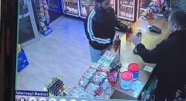 Alkolleri aldı, parasını vermeden kaçtı!