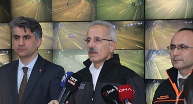 Aynı anda 3 uçak iniş ve kalkış yapacak!