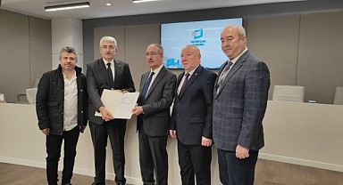 Basın İlan Kurumu'nda Sefa Özdemir güven tazeledi