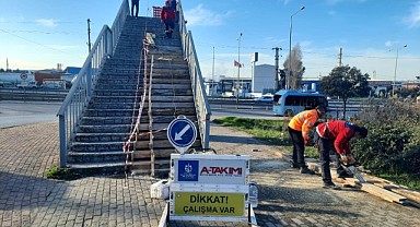 Beylikbağı’ndaki üst geçit onarılıyor