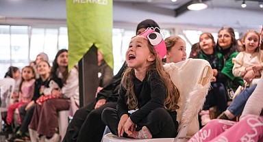 Bilim Merkezi’nde Kukla Marmelat rüzgârı esti
