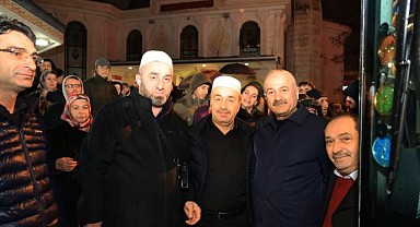 Büyükgöz umre yolcularını kutsal topraklara uğurladı