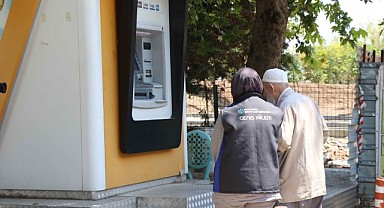 Büyükşehir, kimsesizlerin kimsesi oldu