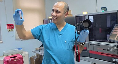 Çektiği fotoğraflarla hastaneye renk kattı