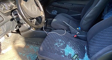 Dur ihtarına uymayan hükümlü trafik polisini yaraladı