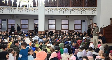 Gebzeli çocuklar Sertaç Abileriyle buluştu