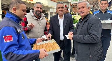Pazar yeri düzenlendi! Esnafın yüzü güldü