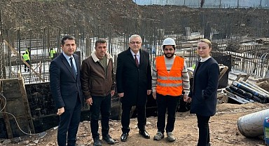 Pehlevan, sağlık yatırımlarını inceledi