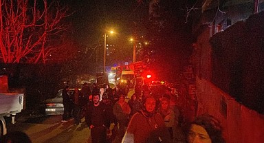 Yaşlı çiftin gecekondusu kül oldu!