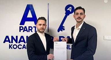 Anahtar Parti Darıca Gençlik Kolları Başkanı Kurt oldu