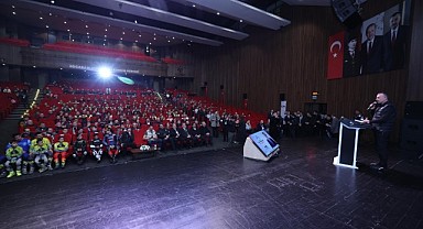Büyükakın’dan Motosiklet Çalıştayı’na motosikletli çıkarma