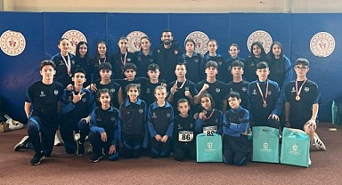 Çayırovalı sporcular, atletizmde madalyaları topladı