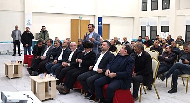 Çiftçiler üretim bilgilendirme toplantısı yapıldı