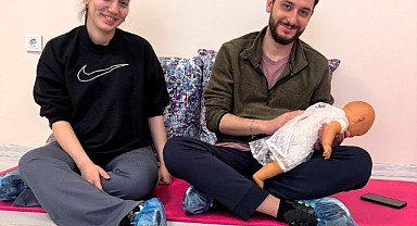 Gebelik okulunda baba adaylarına da eğitim veriliyor