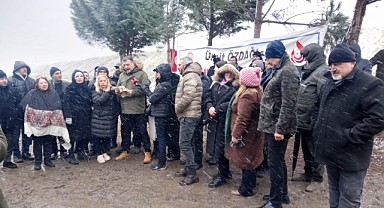 Gebzeli akademisyen Özdağ’a destek verdi