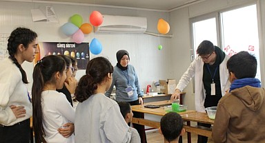 GTÜ, depremzede çocukların yüzünü güldürdü