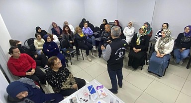 KOMEK kursiyerlerine afet bilinci eğitimi verildi