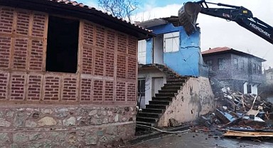 Tavşancıl’da restorasyon çalışmaları sürüyor