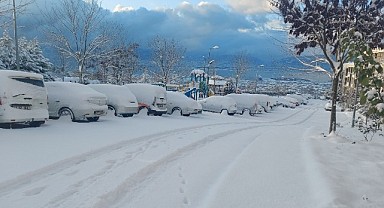 Tüm kurslarda eğitime 2 gün ara verildi