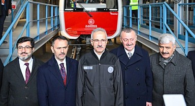 Uraloğlu, Gebze-Darıca Metro'sunun test sürüşüne katıldı