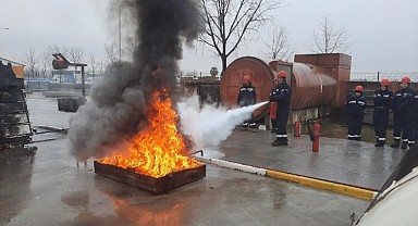 YÜDAK’a gönüllü itfaiyecilik eğitimi verildi