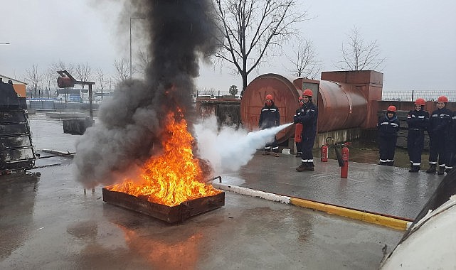 YÜDAK’a gönüllü itfaiyecilik eğitimi verildi