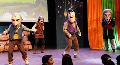 Başiskeleli çocuklar Karagöz-Hacivat oyunuyla coştu