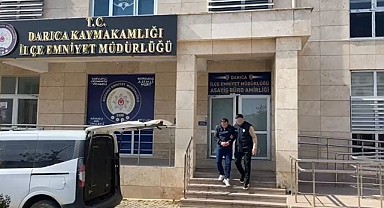 Bursa’da aranan hırsız Darıca’da yakalandı