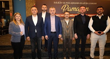 Büyükakın, afet gönüllüleriyle iftar açtı