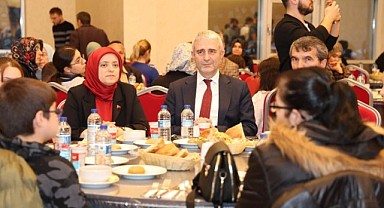 Büyükgöz, yetim ve öksüz çocukları unutmadı