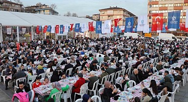 Büyükşehir, iftar sofrası her gün 3 bin kişiyi ağırlıyor
