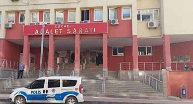 İzinsiz gösteri yapan 4 kişi tutuklandı