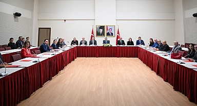 Kadına yönelik şiddetle mücadele masaya yatırıldı