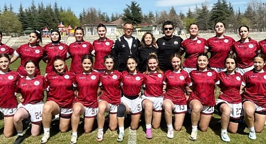 Ragbide Körfez’li kızların bileği bükülemiyor